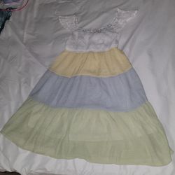 Girls dress