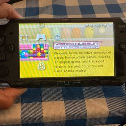 Sony PSP 2001 Piano Black Bundle!