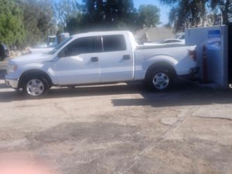 2011 Ford f150 crew cab xlt