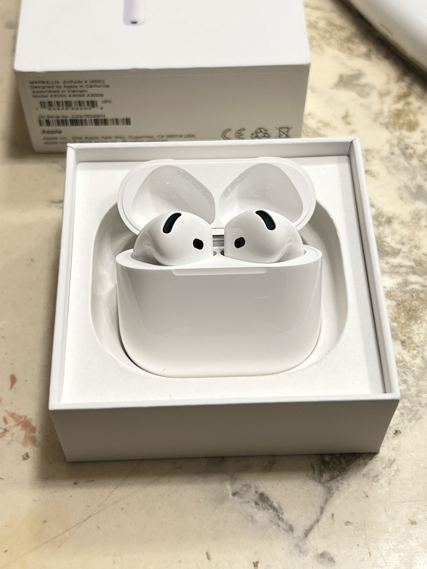 AirPods Generation 4 (ANC) 🎧