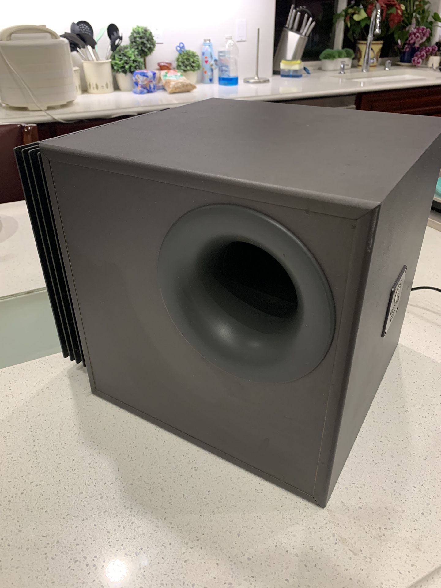 Logitec Z-5300 Subwoofer