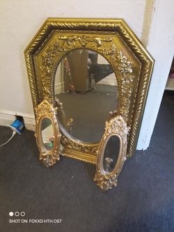 Beautiful Gold Mirror 