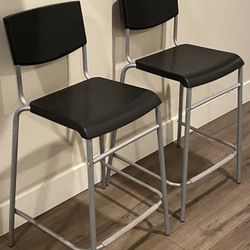 Set Of 2 IKEA STIG Bar Stools Black/Gray With The Backrest, Seat H29”
