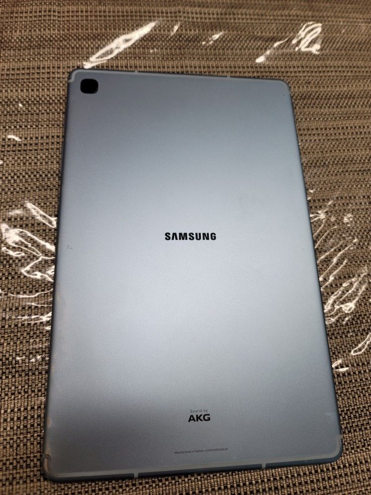 Samsung Tab 6 Lite.