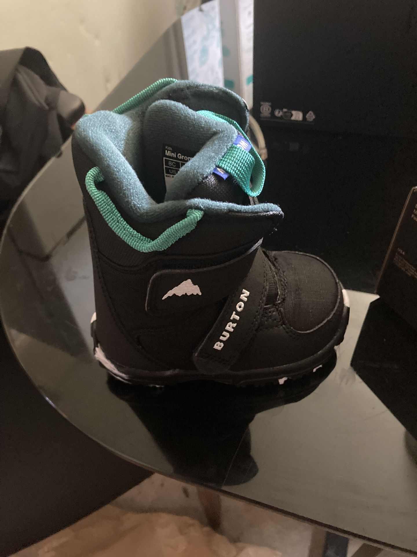 Burton Boots 8c