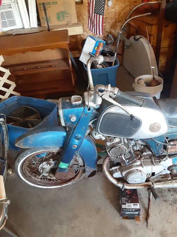Photo Vintage 60s Honda Motorcycle