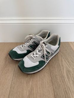 New Balance Green and Grey Sneakers