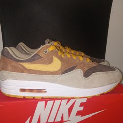 Air Max Ugly Duckling Men Size 13 New Price FIRM!