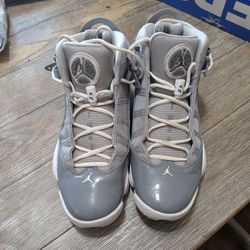 Cool Grey 6 Rings 💍  Size 10.5