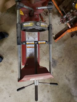 Branick professional strut compressor