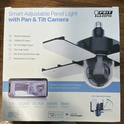 Smart 360° Camera & Panel Light