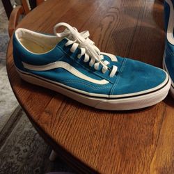 Size12 Van's Old Skool Yahtshoes  35.00