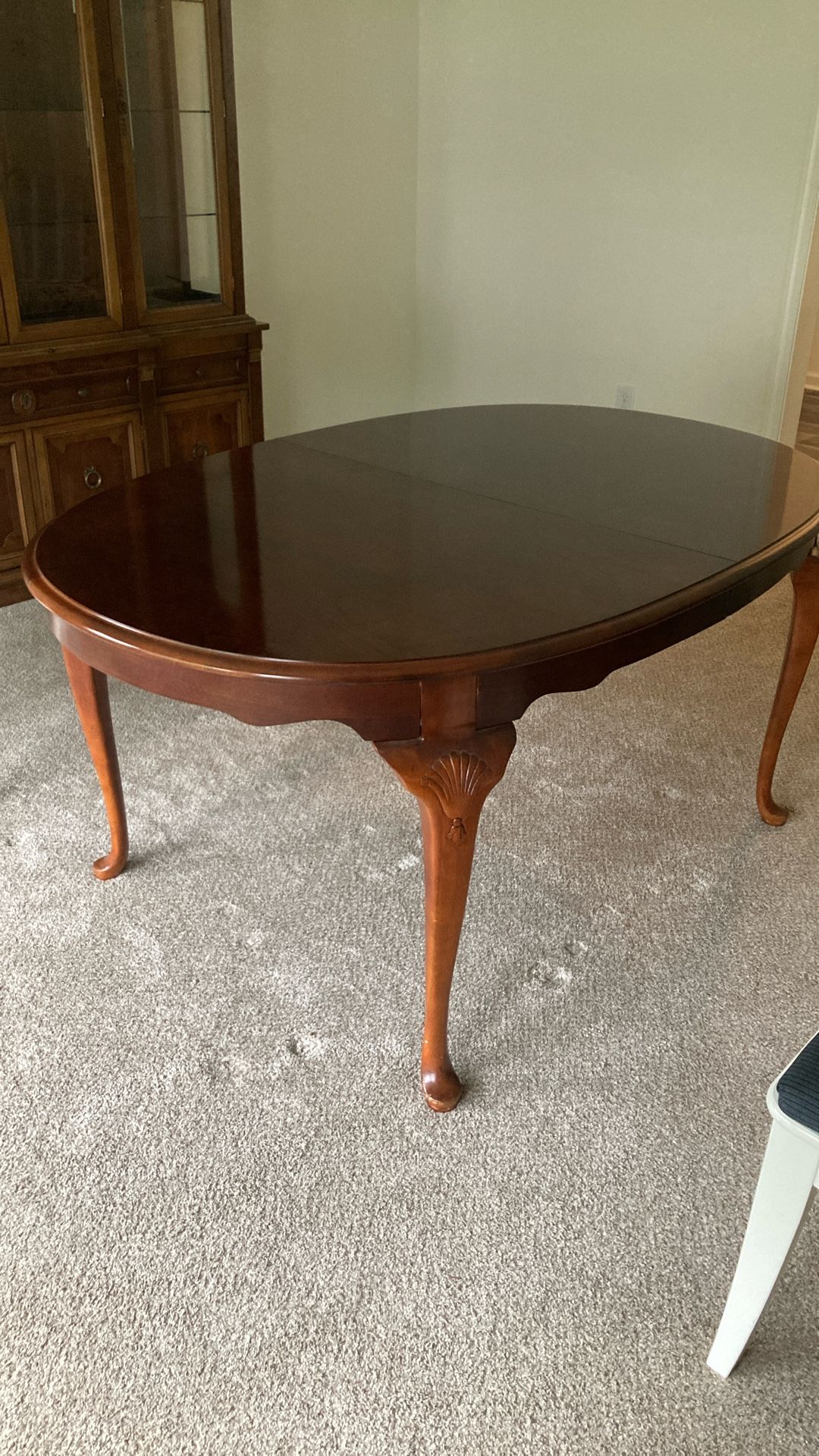 Dining Room table with extensions