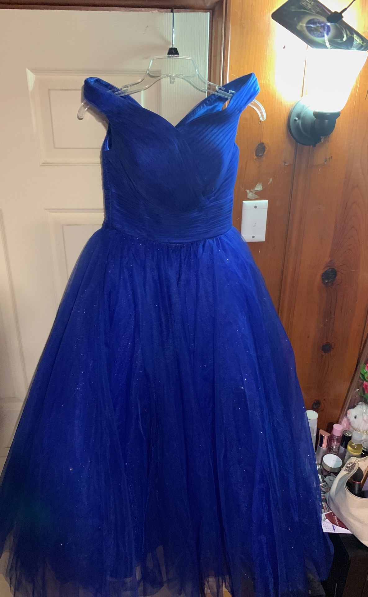 Dress (Prom, sweet sixteen, QinceaƱera)