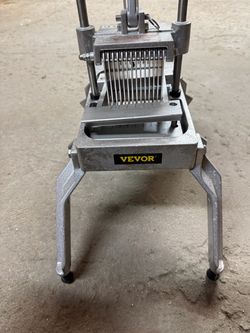 Industrial potato cutter