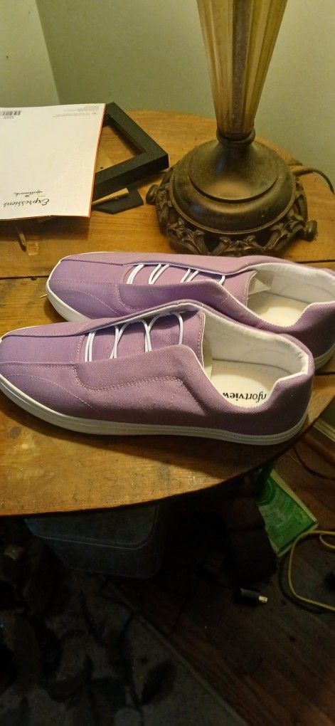 Comfortview Canvas Bungee Casual Women's Sneaker (US W10 WIDE)