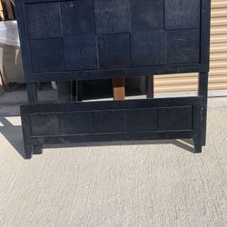 🌺FULL SIZE GRAYBLACK COLOR BEDROOM SET:  BED FRAME, CHEST AND NIGHTSTAND 🌺