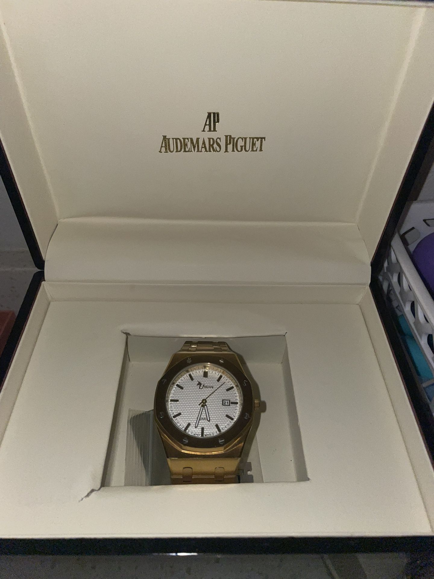 Gold AP Style Watch.