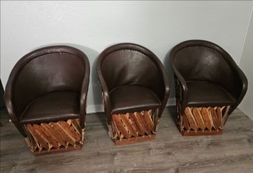 Set of 3 equipales in excellent condition no rips or stains