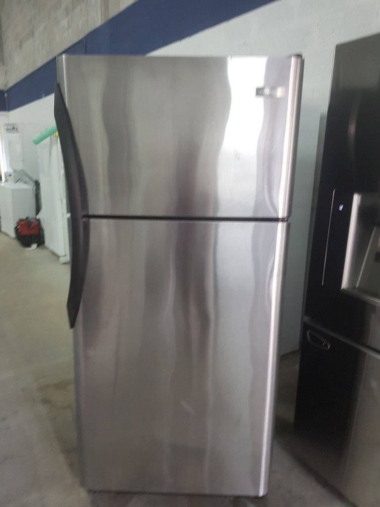30 Wide Refrigerator