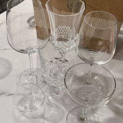 Assorted Glassware (6pc)