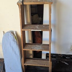 4-Ft Wooden Ladder