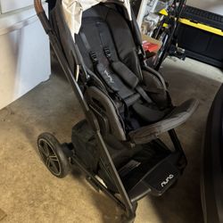 NUNA STROLLER