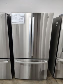 GE refrigerator 27 cu.ft