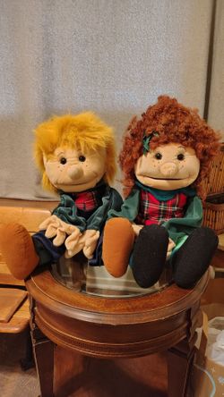 Vintage 24" Folkmanis Puppet Pair (Boy & Girl Set)