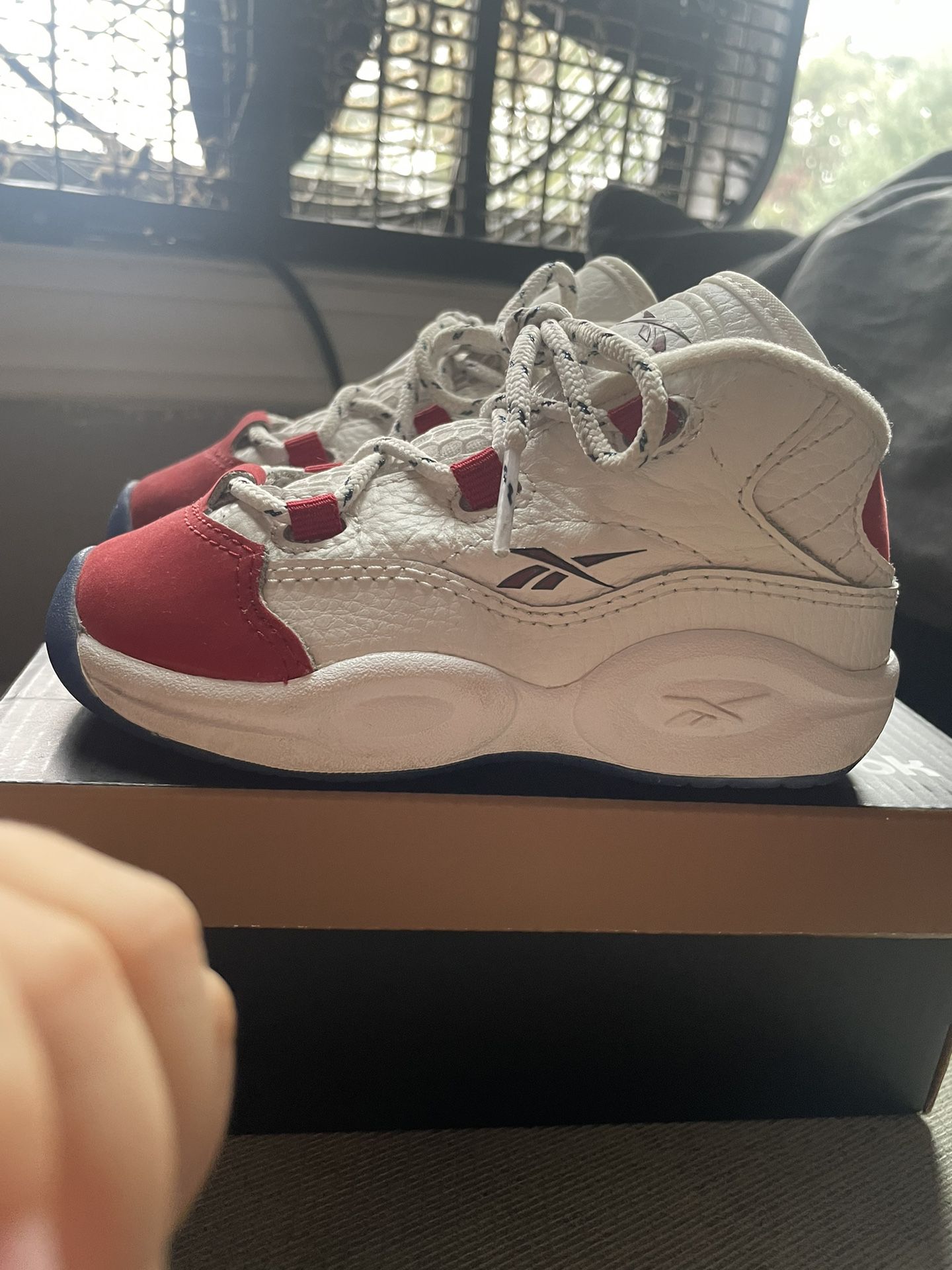 TODDLER REEBOK QUESTION MID 