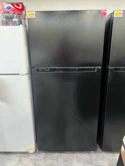 Season refrigerator top and bottom black