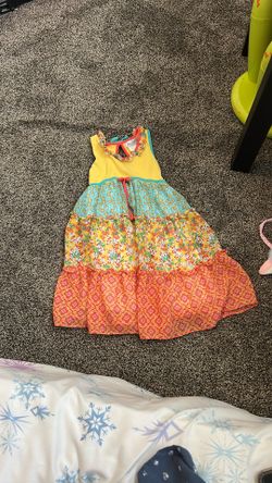 Girls Barely Worn Summer Dress 