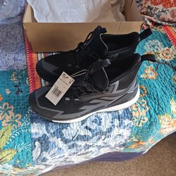 Adidas TERREX 2.0 GORETEX HIKERS Size 10.5