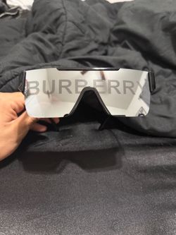 Burberry Shield Sunglasses Silver Mirror Lens brand new I had lost all the packaging