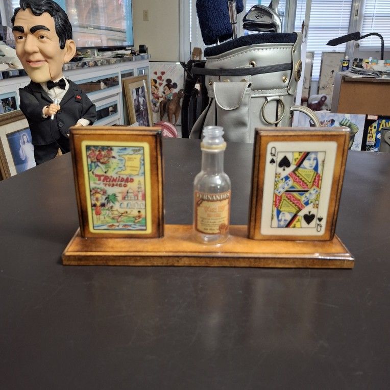 Vintage Art Trinidad And Tobago Unique Stand With Mini Bottle Of Fetnandes Rum, Queen Of Spades & Trinidad & Tobago Card 10"x4.5"