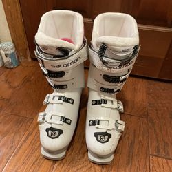 Salomon XMAX 70W Ski boots
