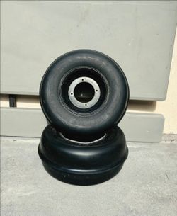 Paddle Tires