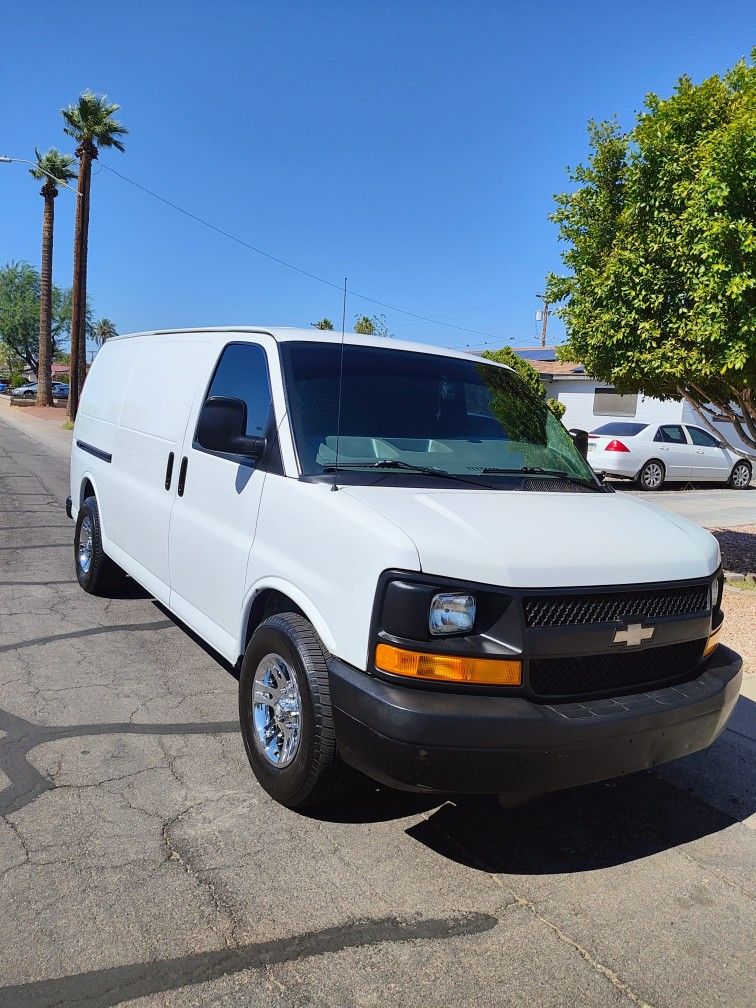 2005 Chevy Express
