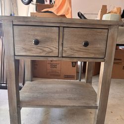 Distressed Wood 2-Drawer Side Table