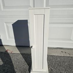 Compact White Bathroom Storage Cabinet – Perfect for Small Spaces!