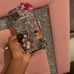 iPhone 11 Pro Max Junk Case