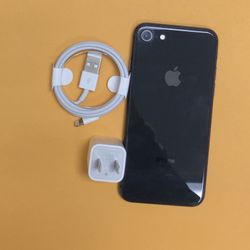 iPhone 8 64GB Factory Unlocked