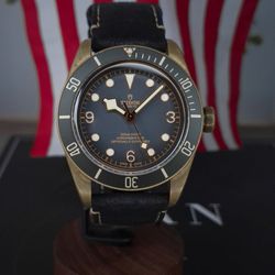 Tudor Black Bay Bronze 43 Gray Box Papers Watch