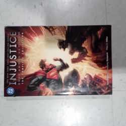 DC Comics "Injustice" Comic Book