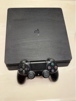 Used ps4 with controller