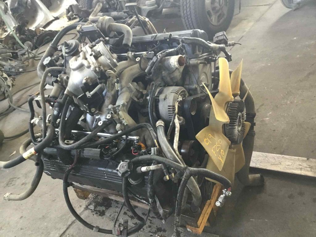 F250 6.8 Engine