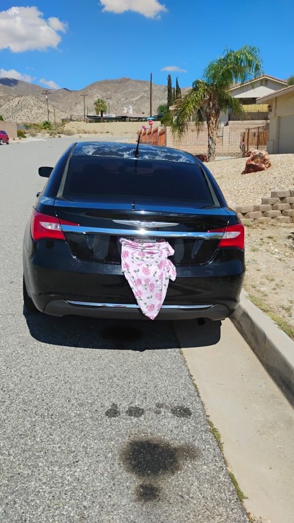 2013 Chrysler 200