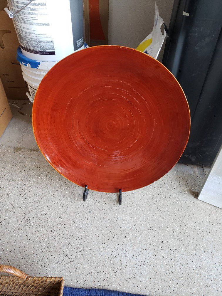 20in Decorative Plate With Easel 5$