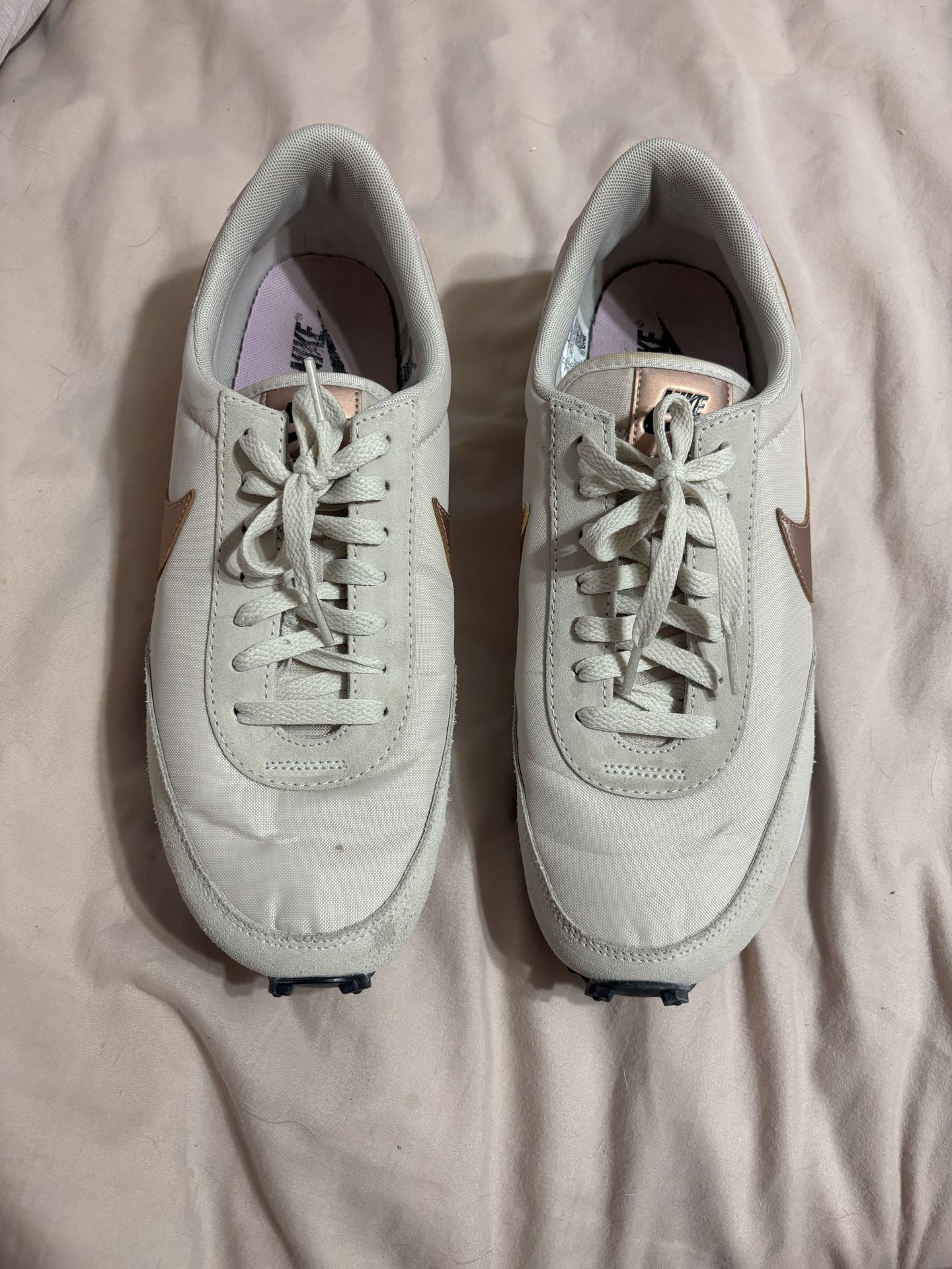 Women’s Nike shoes size 12