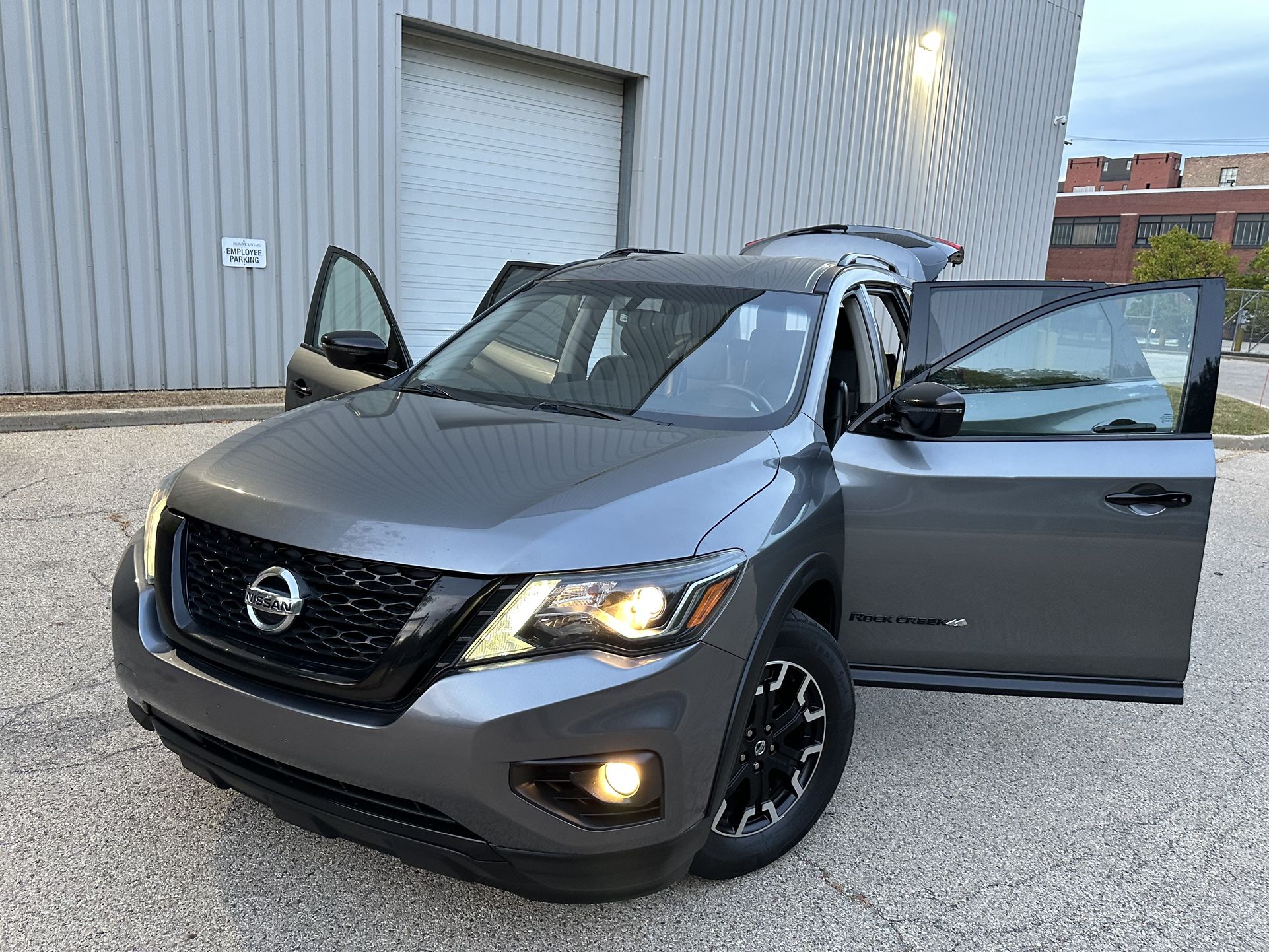 2020 Nissan Pathfinder